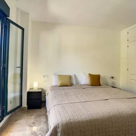 4 Bedrooms San Pedro, Newly Refurbished