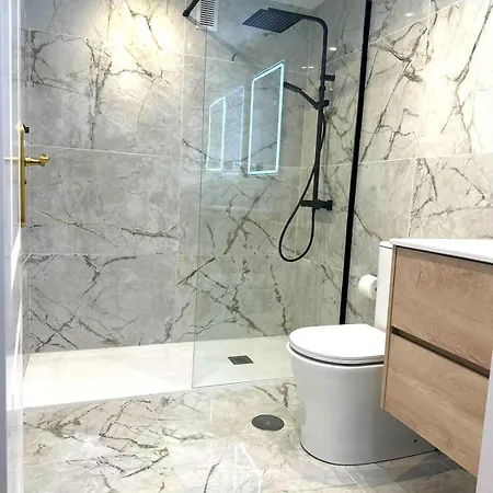4 Bedrooms San Pedro, Newly Refurbished *
